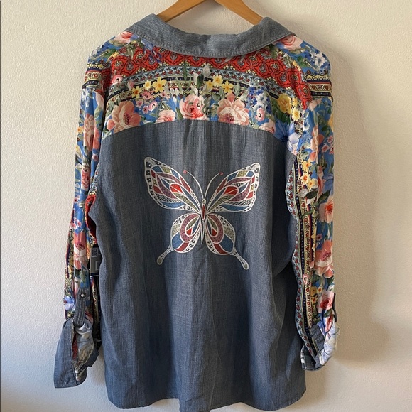 NWT John Mark Floral Women's Blouse Size XL - Picture 9 of 13
